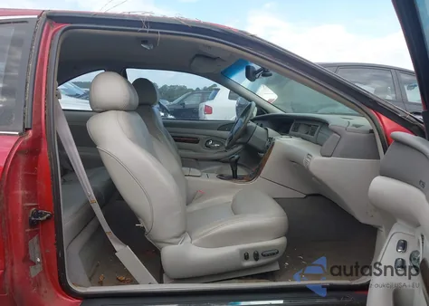 1998 Lincoln Mark Viii z USA, uszkodzony, nr VIN 1LNFM91V5WY639848